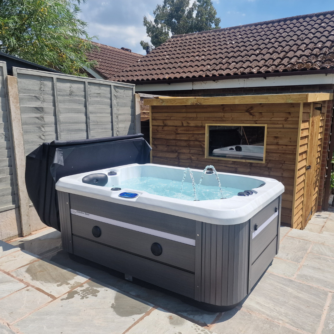 CX-2 - 2 Seater Dual Lounger Hot Tub