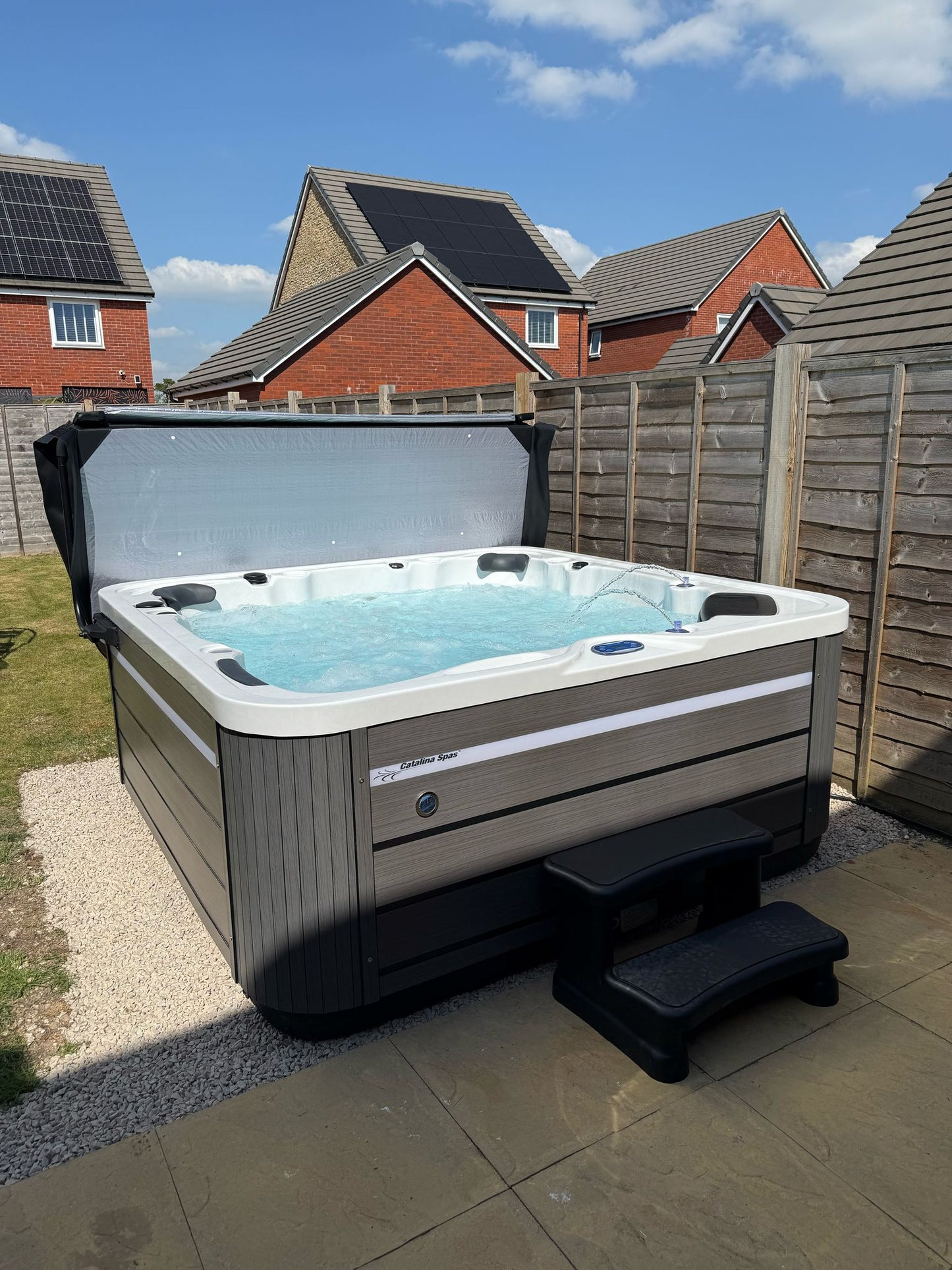 CX-6 Deluxe 6 Person Hot Tub