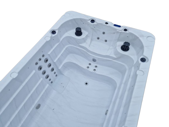 Amazon 4.8 Swim Spa
