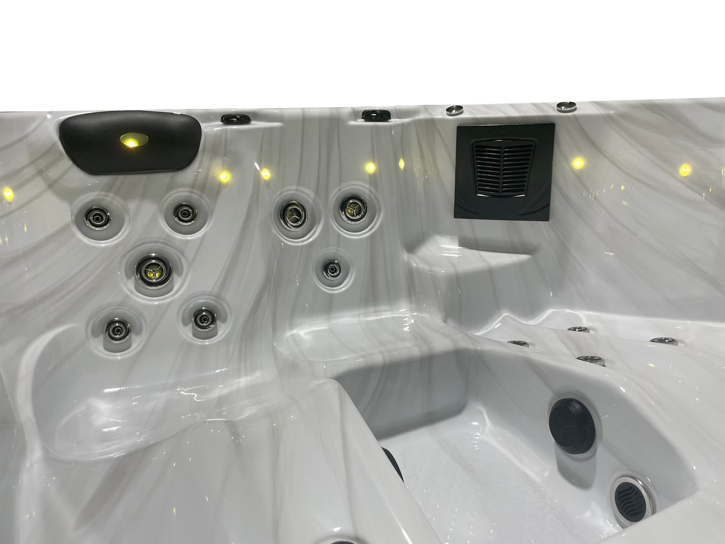 CX-4 Compact 4 Person Hot Tub with LED Features