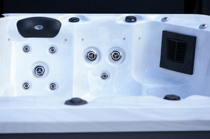CX-4 Compact 4 Person Hot Tub with LED Features