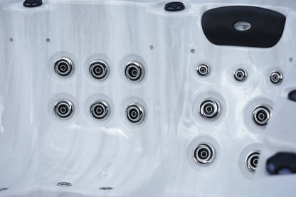 CX-5 - A 5 Person Dual Lounger Hot Tub with LED Features