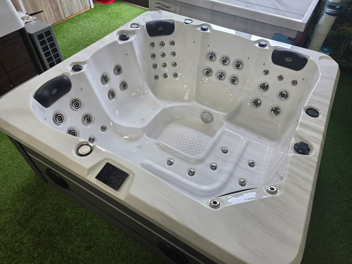 CX-5 hot tub special edition