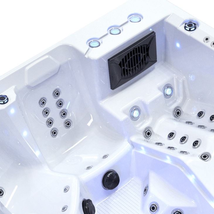 Celeste - 6 Seater Luxury Hot Tub