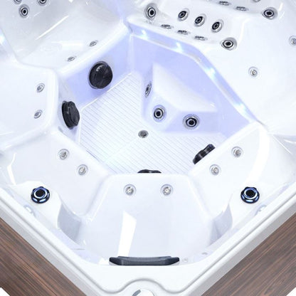 Celeste - 6 Seater Luxury Hot Tub