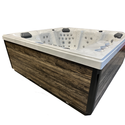 Celeste - 6 Seater Luxury Hot Tub