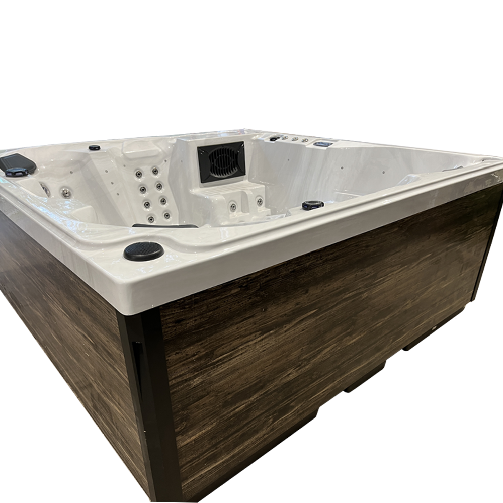 Celeste - 6 Seater Luxury Hot Tub