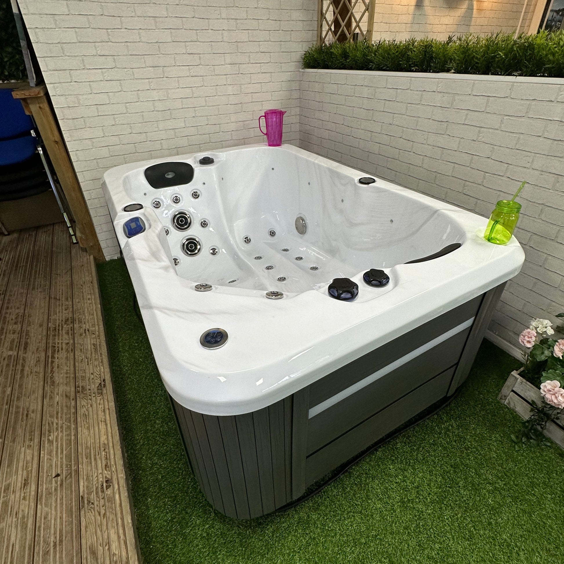 Catalina Spas CX-2 - Compact Dual Lounger Hot Tub with LED Lighting