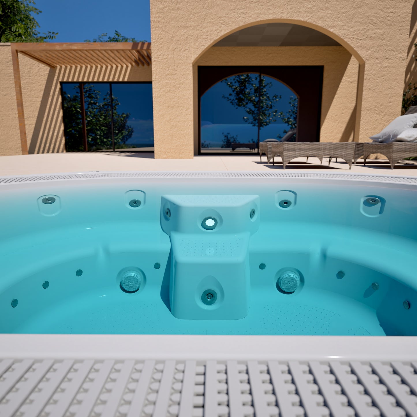 Aquavia Hydra Infinity Commercial Hot Tub – 3.65 x 2.00m
