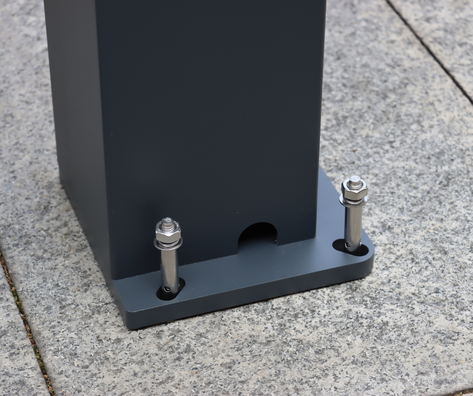Close up of Pergola feet with bolts